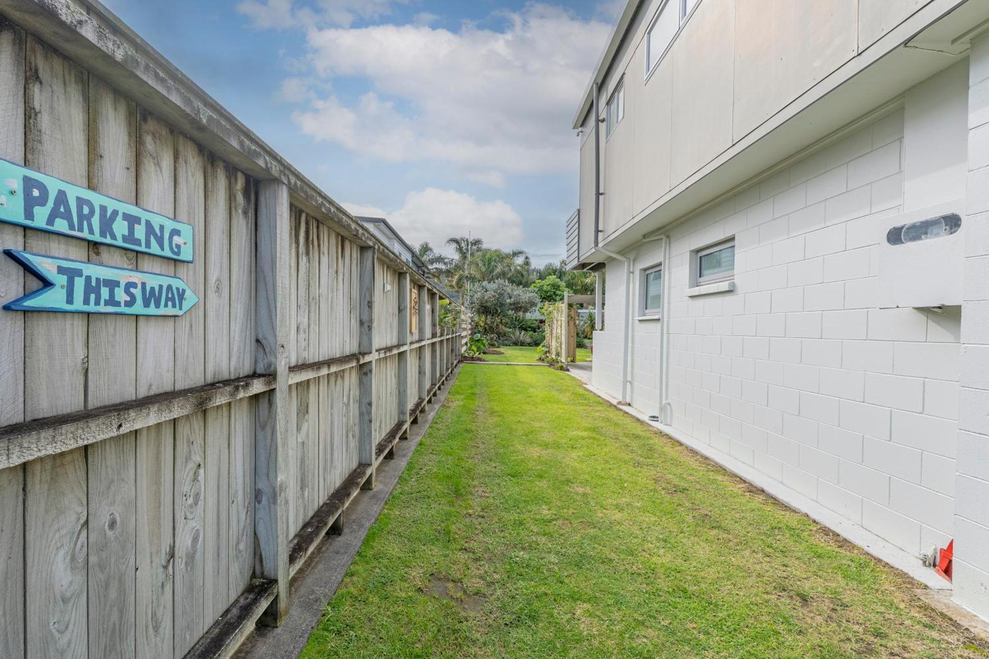 Coast Awhile - Whangamata Holiday Home Exterior photo