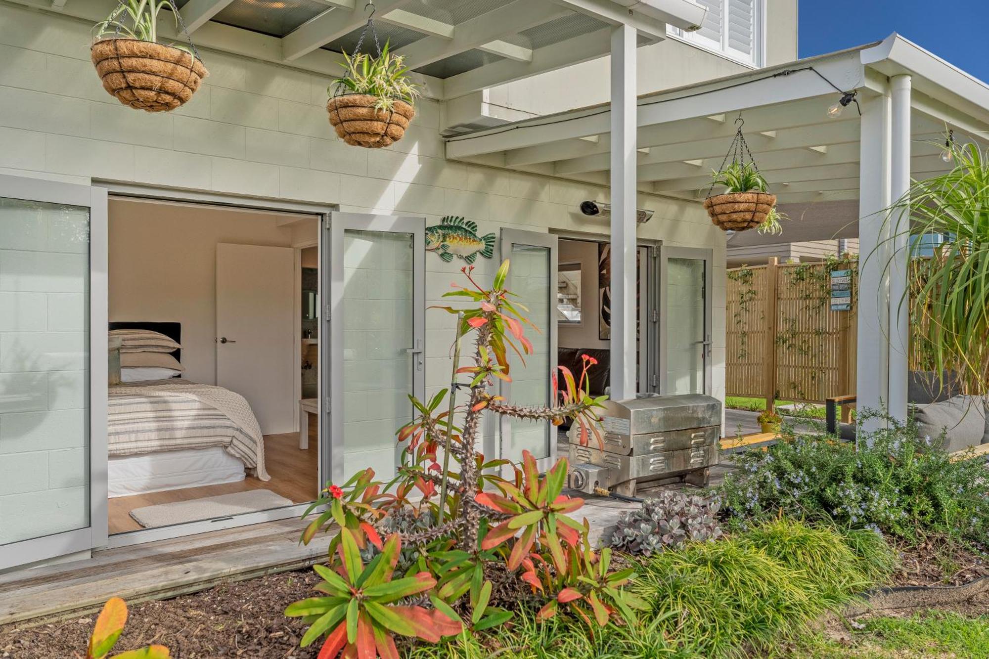 Coast Awhile - Whangamata Holiday Home Exterior photo